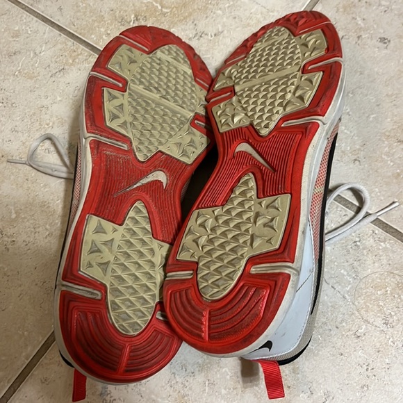 Nike Spikeless Golf shoes - Picture 3 of 5